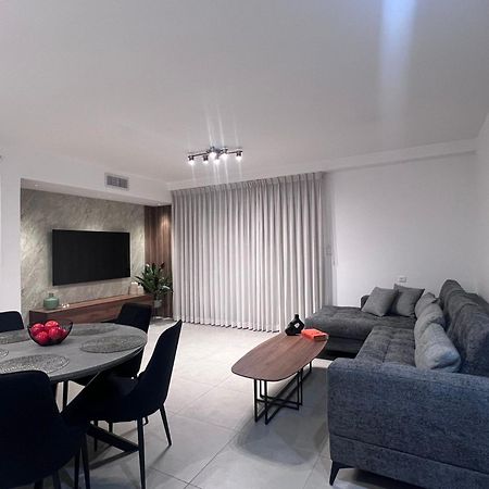 Luxury Queen Royal Park Eilat Luaran gambar