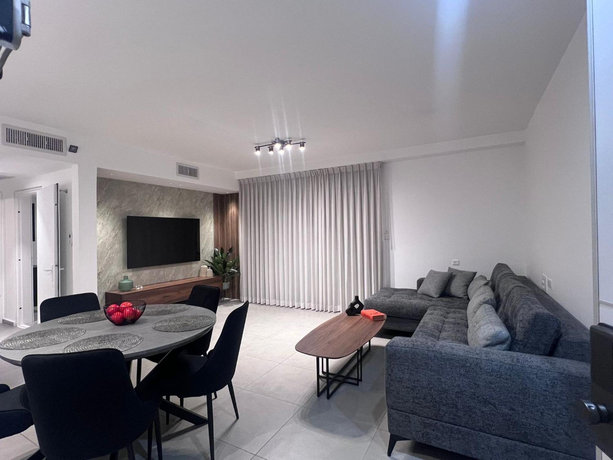 Luxury Queen Royal Park Eilat Luaran gambar